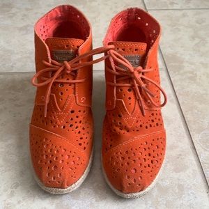 Toms suede wedge espadrille